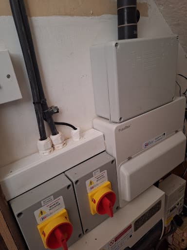 Renewable EDtricity Systems Ltd — Customer photo