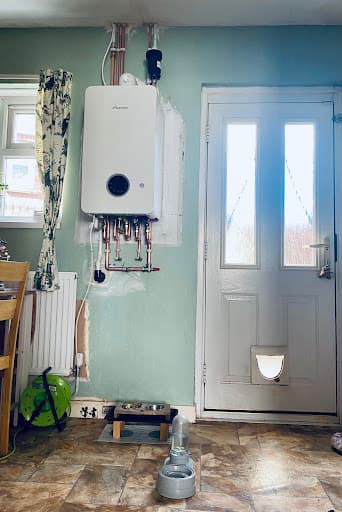 E PLAN ENERGY - M&E • Refurbishment • Renewables — Customer photo