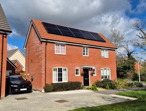 Wokingham Solar & Battery Storage Systems — Customer photo